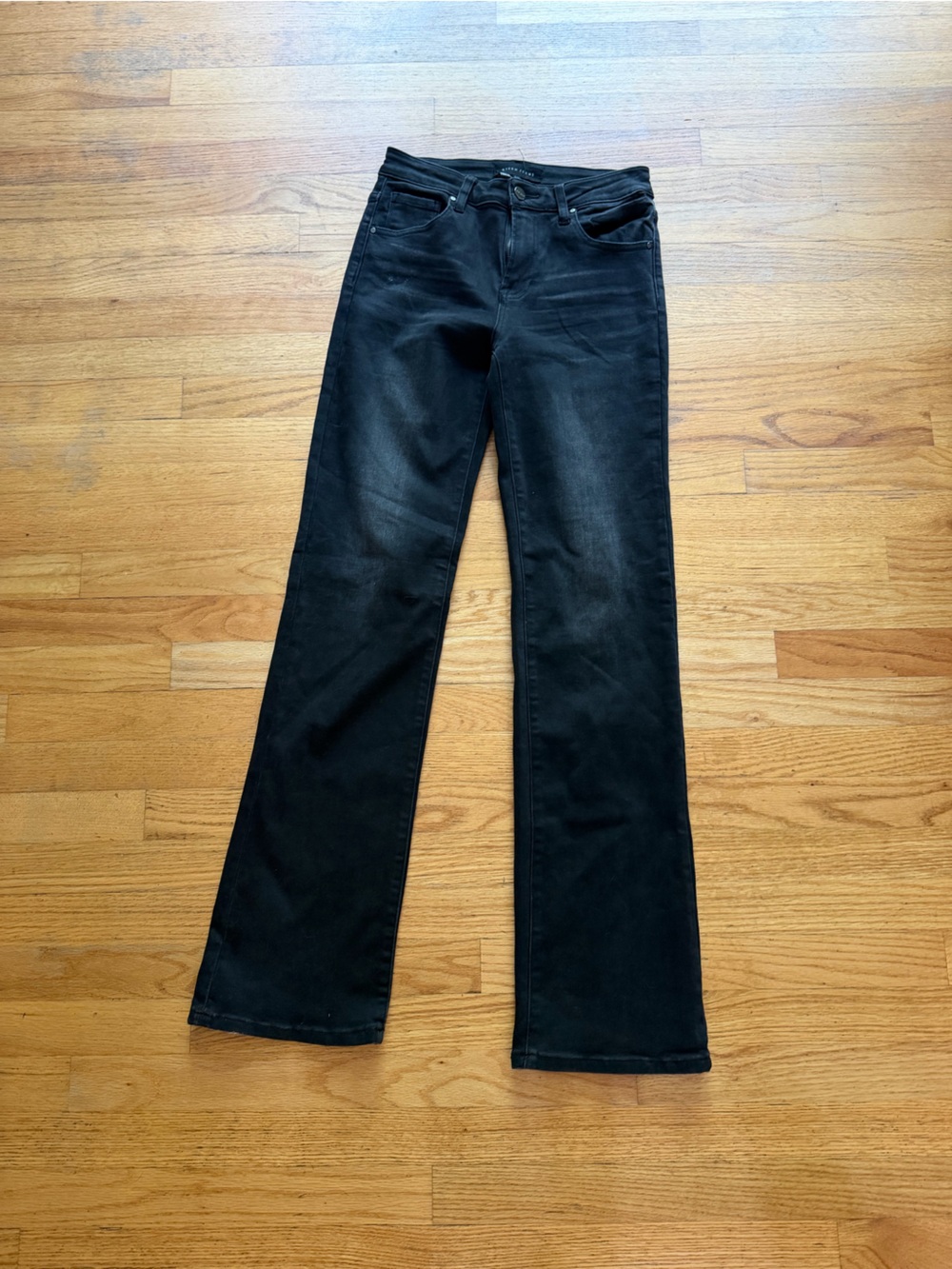 Black Risen Jeans
